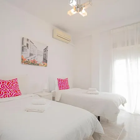 3 Bedroom In The Heart Of Triana