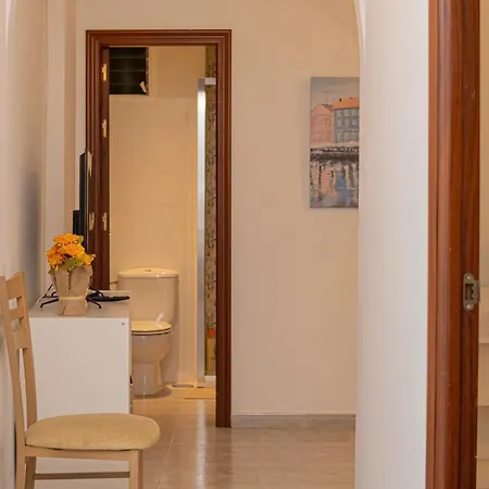 3 Bedroom In The Heart Of Triana Seville