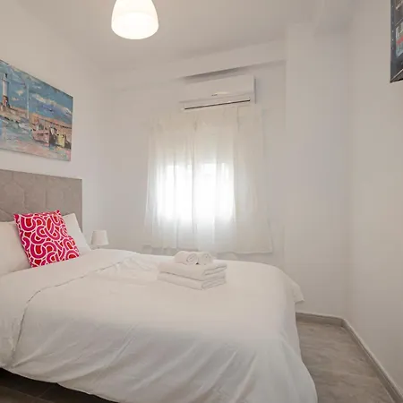 Apartment 3 Bedroom In The Heart Of Triana Seville