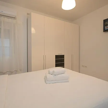 3 Bedroom In The Heart Of Triana *