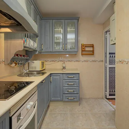 Apartment 3 Bedroom In The Heart Of Triana Seville