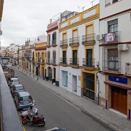 3 Bedroom In The Heart Of Triana